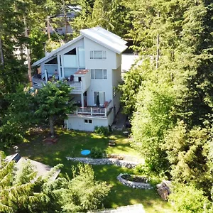 belle-neige-suites-whistler.hotels-of-whistler.com/